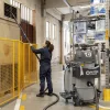 Nilfisk VHB436 Li akkumulátoros ipari porszívó, 3 akkumulátoros