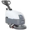 Nilfisk SC370 43B gyalogkíséretű akkus padlótisztító gép kefével