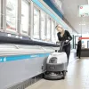 Nilfisk SC370 43B gyalogkíséretű akkus padlótisztító gép kefével